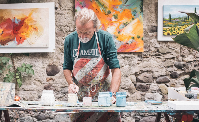 Desktop Artists studio